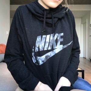 Cute black Nike funnel neck hoodie
